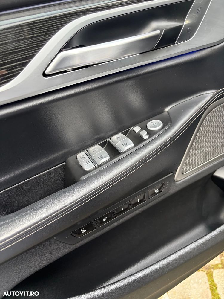 BMW Seria 7 745Le xDrive AT PHEV - 16