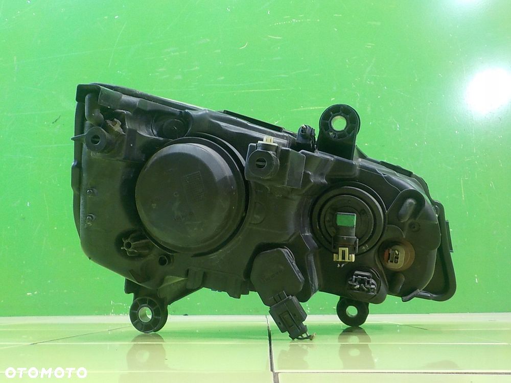 GRAND VOYAGER IV LIFT 2.8CRD AUT 07r 5D XENON lampa lewa przod 05113343AD - 4