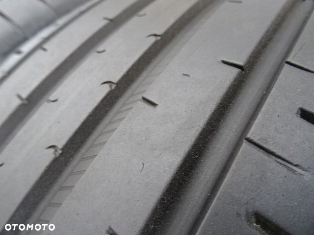 215/50/R19 93T GOODYEAR EFICIENT GRIP PERFORMANCE - 11