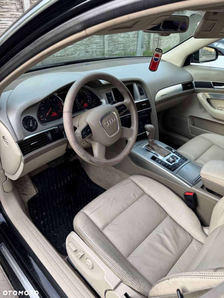 Audi A6 Avant - 8