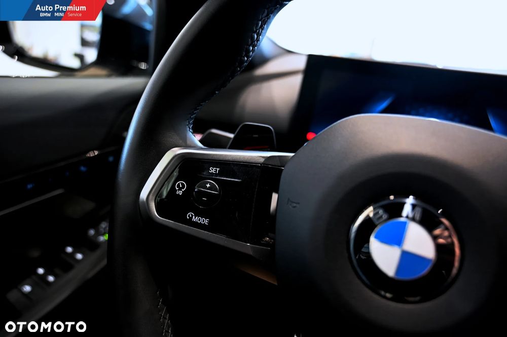 BMW Seria 5 520d xDrive - 5