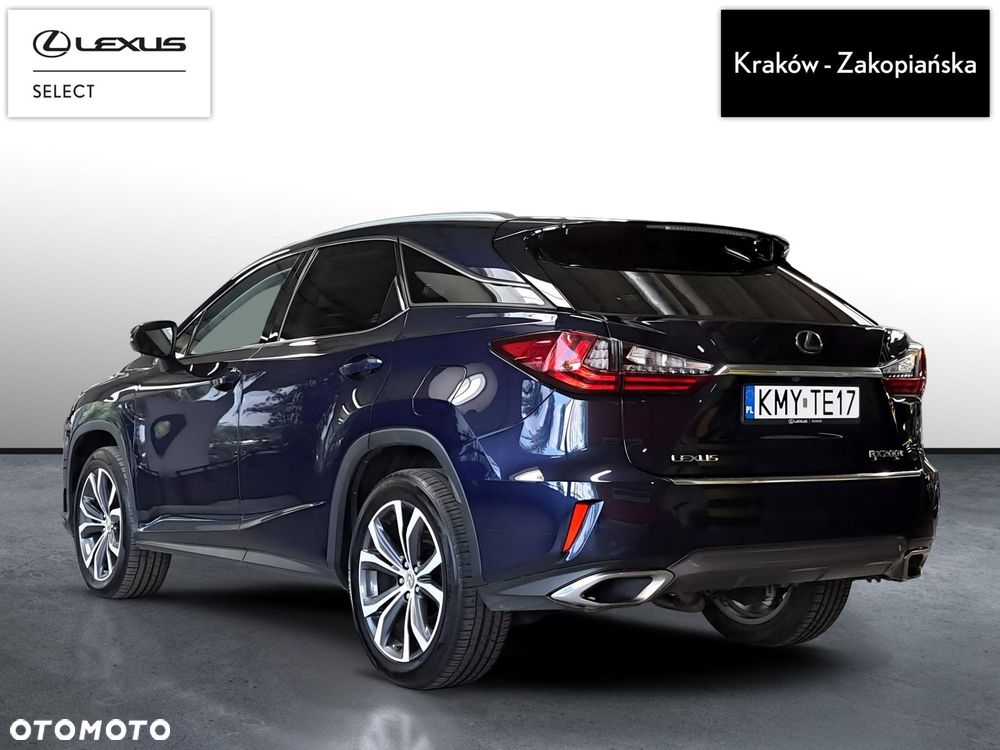 Lexus RX - 8