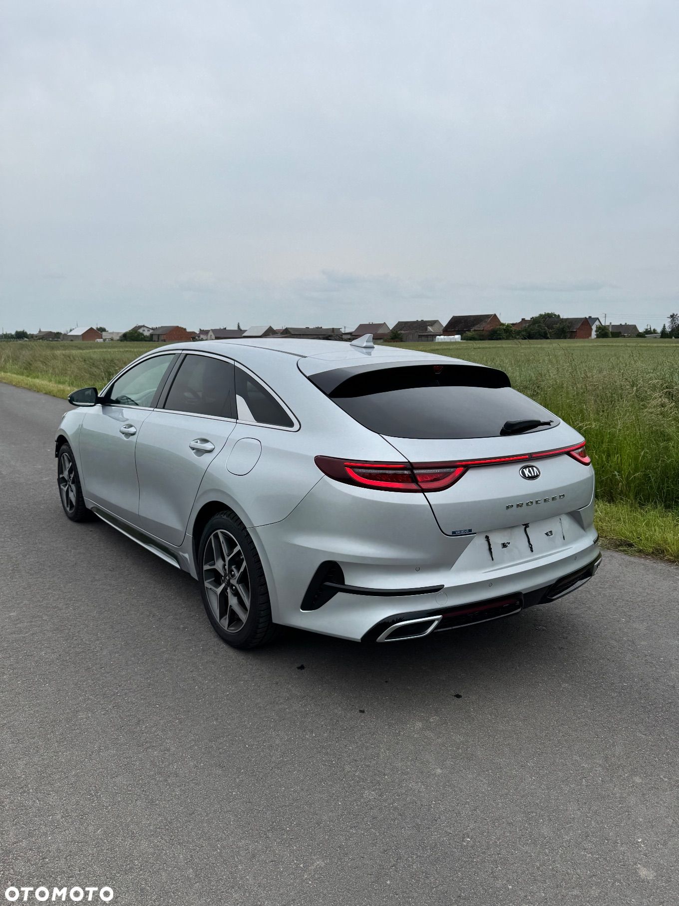 Kia ProCeed 1.6 CRDi GT Line DCT - 1