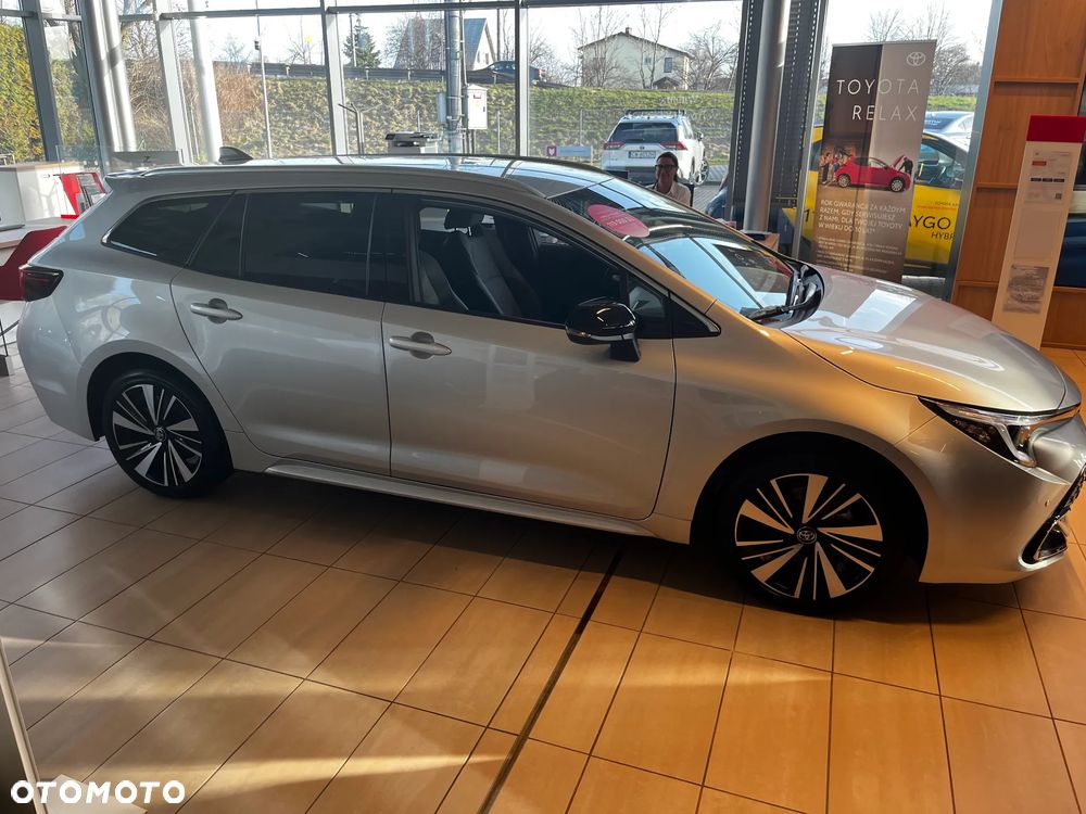 Toyota Corolla 2.0 Hybrid Style - 4