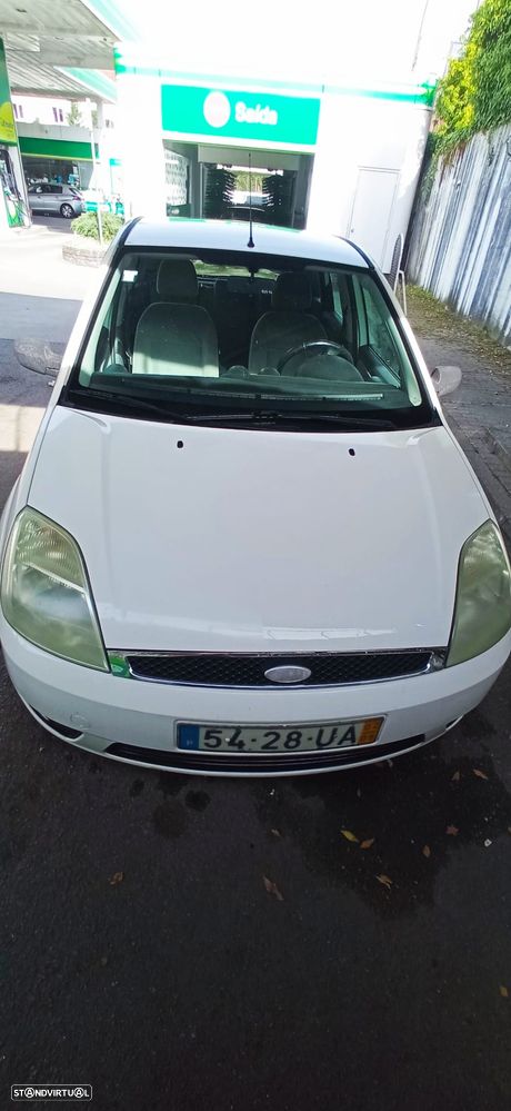 Ford Fiesta 1.4 Ghia - 3