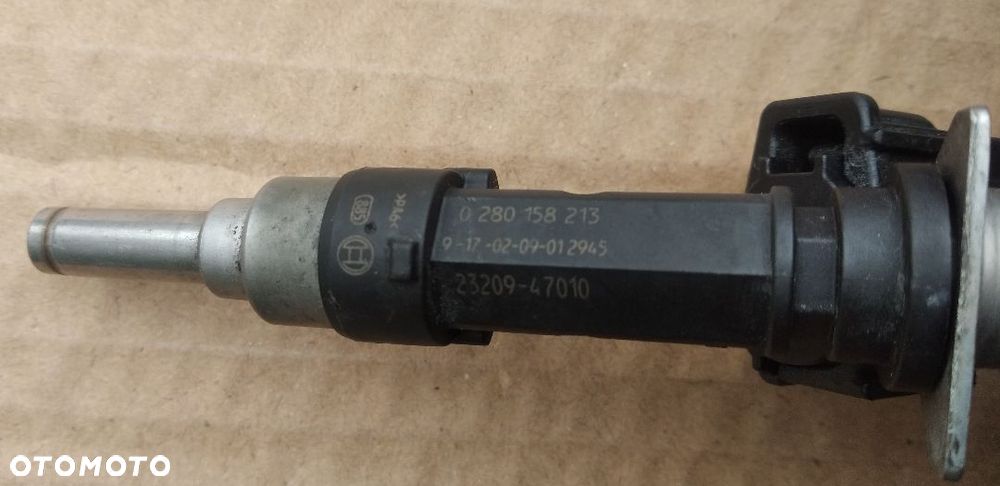 Toyota Yaris 1.33 1NR Urban Cruiser wtryskiwacz listwa wtryskowa 23209-47010 - 1