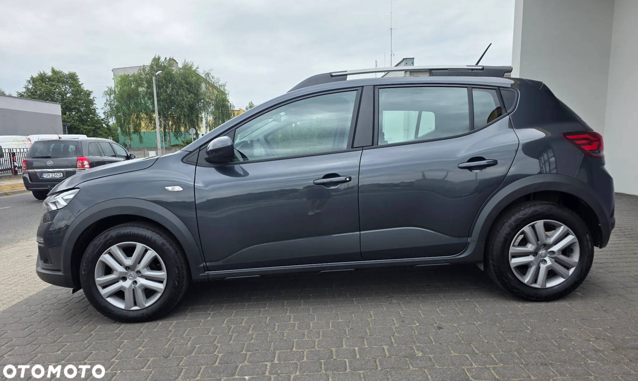 Dacia Sandero Stepway 1.0 TCe Laureate S&S - 8