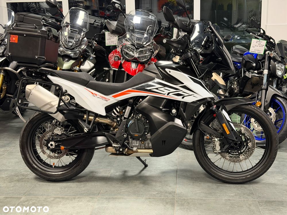 KTM Adventure - 3
