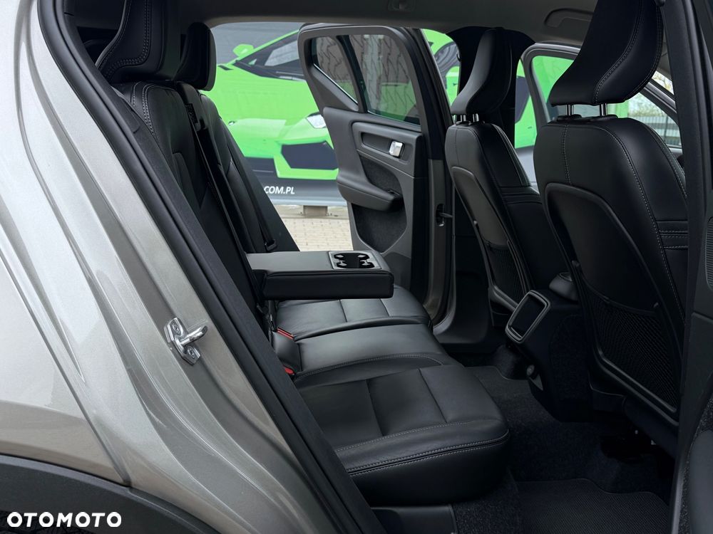 Volvo XC 40 D3 Inscription - 32