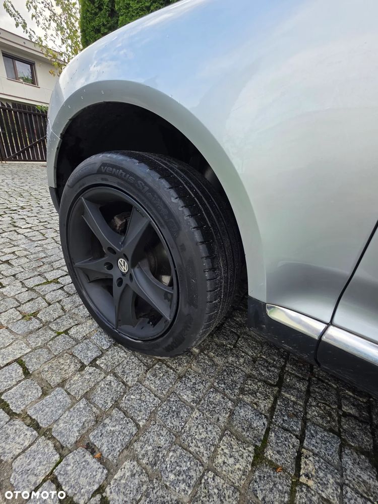 Volkswagen Touareg 2.5 R5 TDI Tiptr - 21