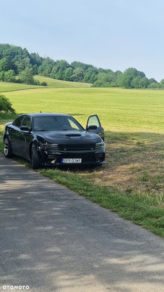 Dodge Charger - 8