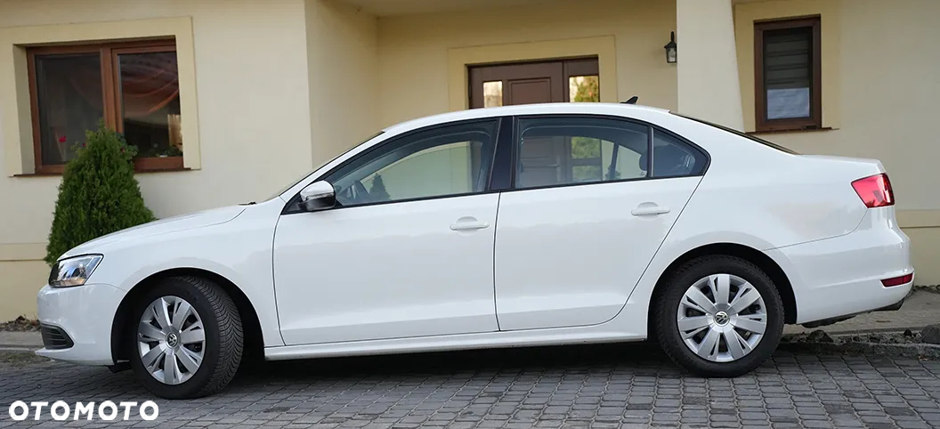 Volkswagen Jetta 1.2 TSI BlueMotion Technology Comfortline - 6