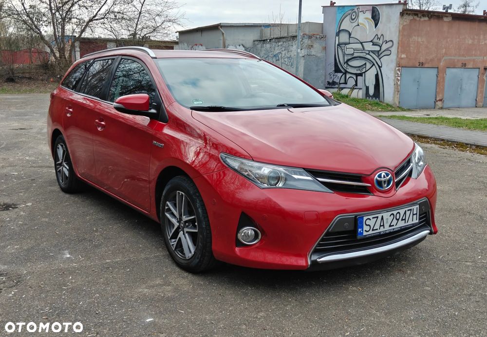 Toyota Auris - 2