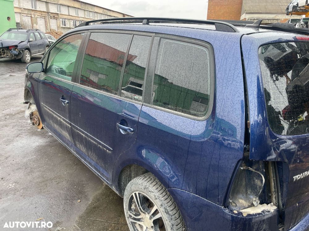 Consola centrala Volkswagen VW Touran 1 [facelift] [2006 - 2010] 2.0 - 5