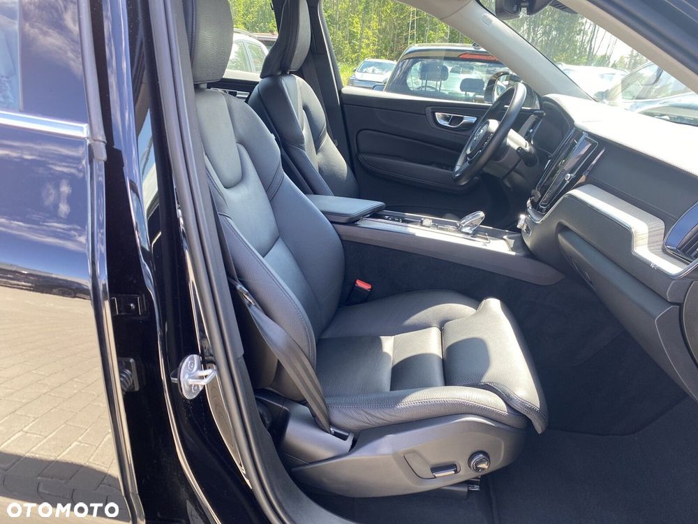 Volvo XC 60 - 16