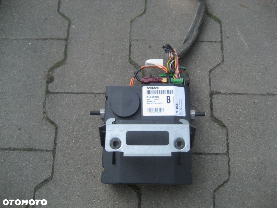 VOLVO XC90 LIFT 07-14R MODUŁ TELEFONU 31210322 - 1