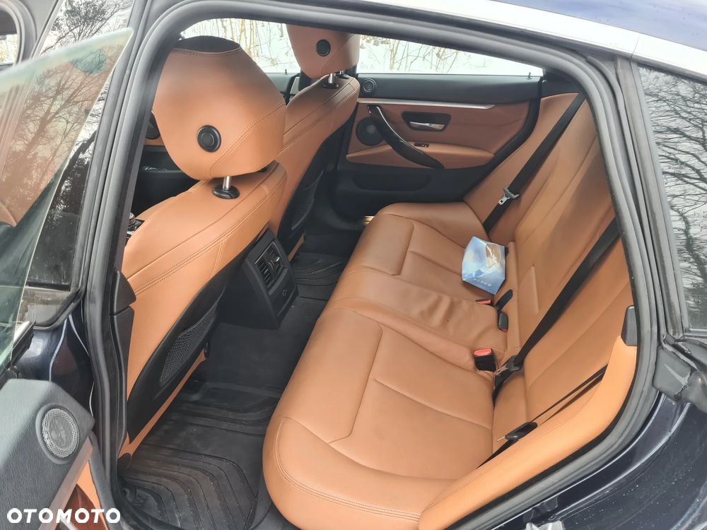 BMW Seria 4 430i xDrive Sport-Aut Sport Line - 7