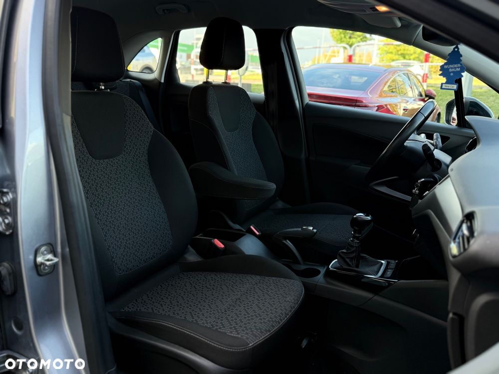 Opel Crossland X - 31