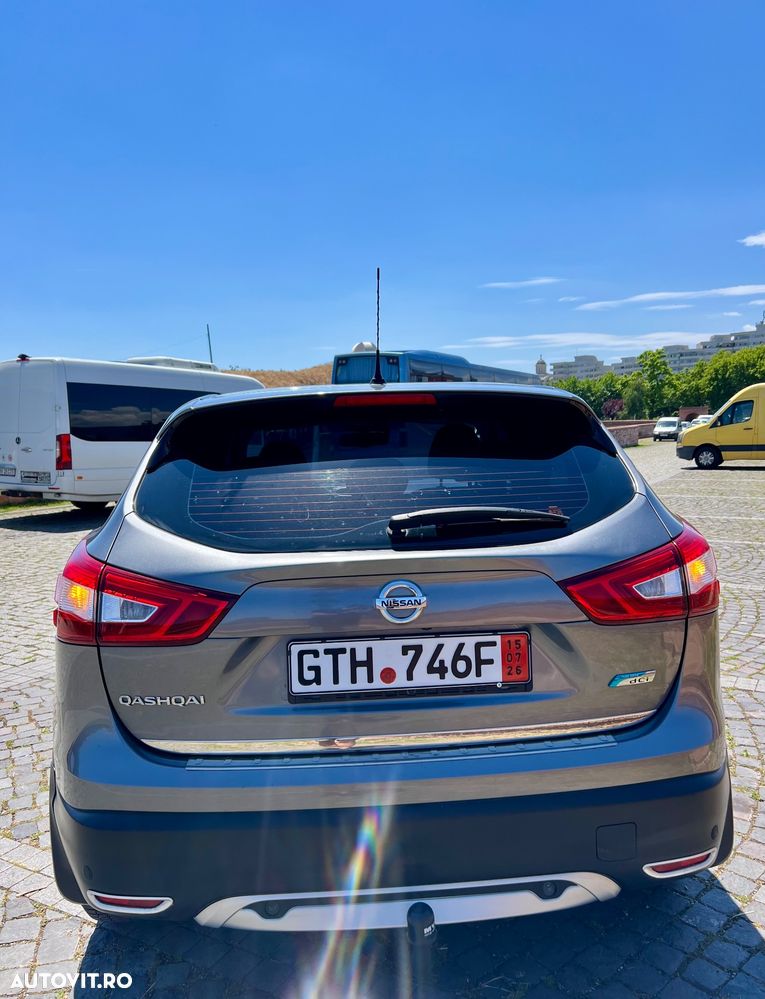 Nissan Qashqai - 14