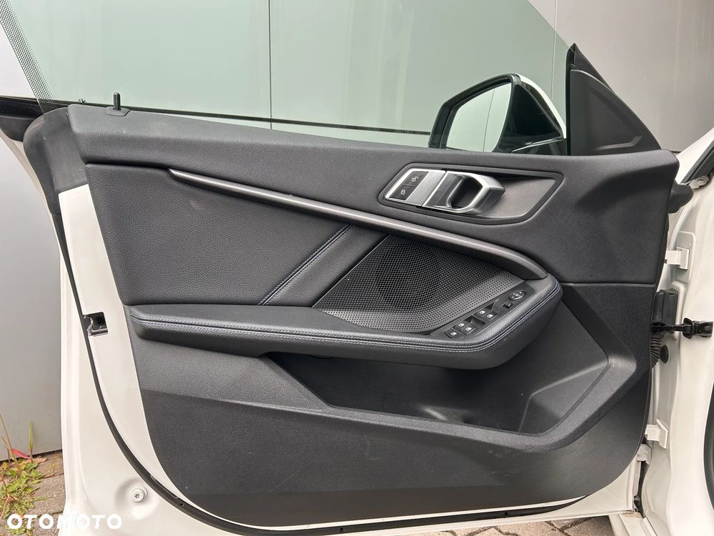 BMW Seria 2 218i M Sport - 13