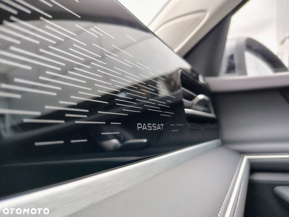 Volkswagen Passat - 29