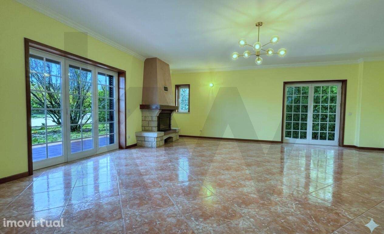 Espaçoso T2, com Jardim e Garagem, Madalena, Amarante - Grande imagem: 3/32