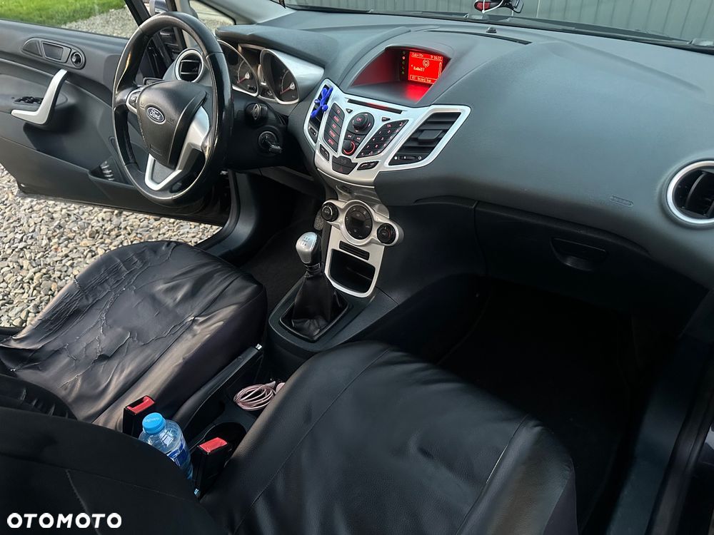 Ford Fiesta 1.6 Ti-VCT Ghia - 31