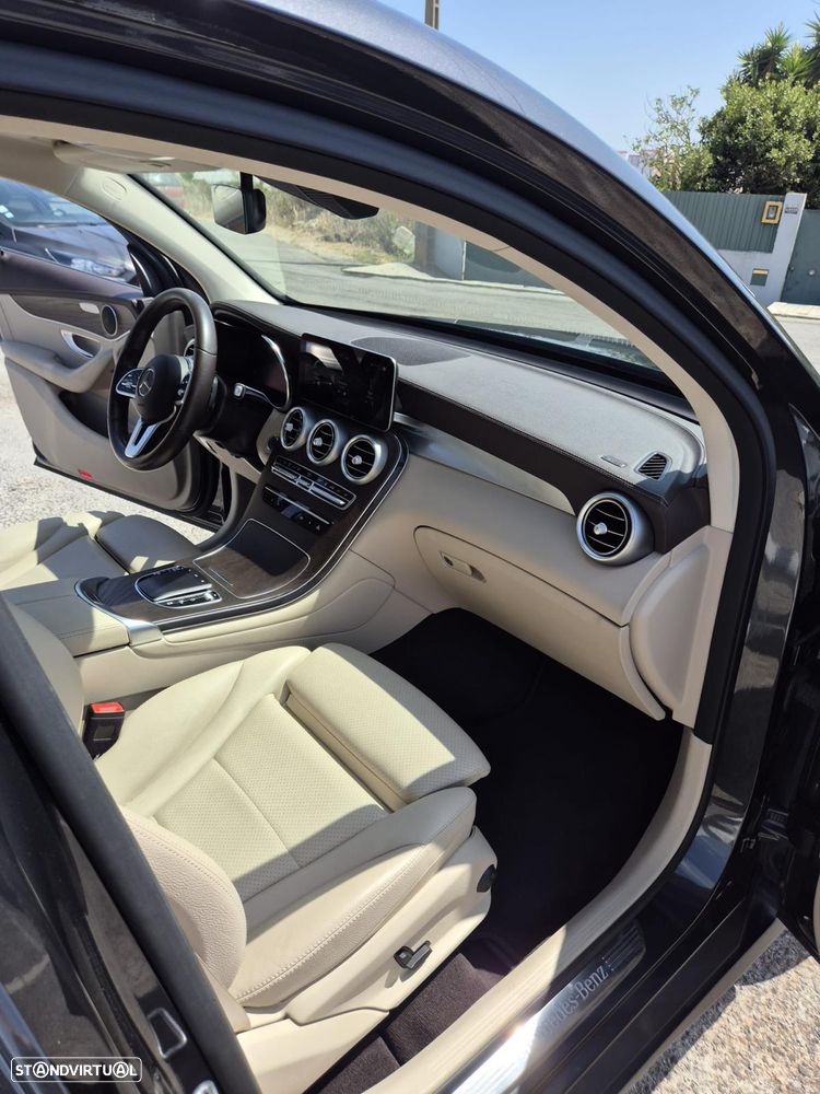 Mercedes-Benz GLC 300 de 4Matic 9G-TRONIC Exclusive - 4