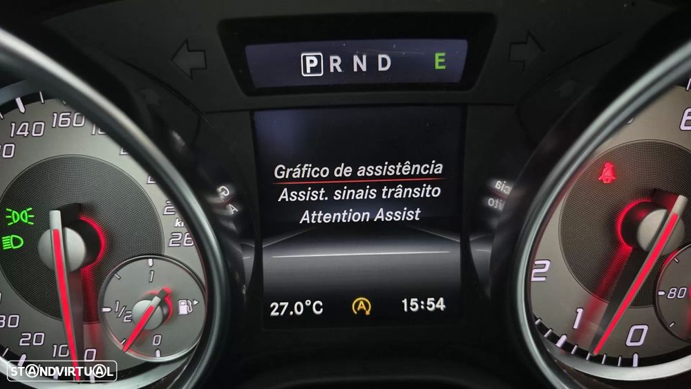 Mercedes-Benz SLK 250 (BlueEFFICIENCY) 7G-TRONIC - 12