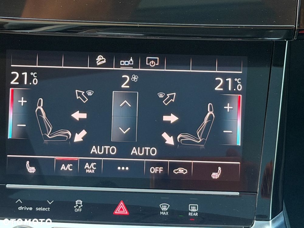 Audi e-tron 55 Quattro Advanced - 17