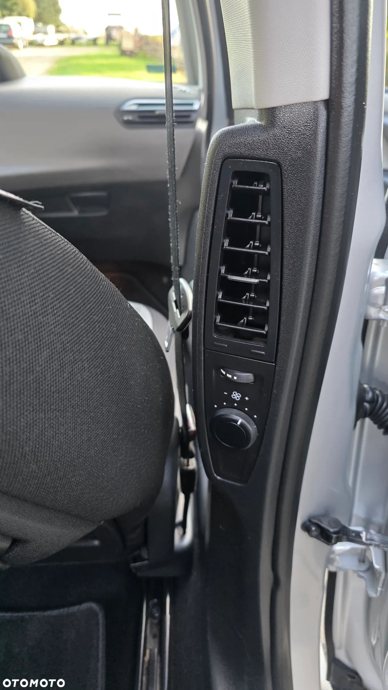 Citroën C4 Grand Picasso 2.0 HDi Exclusive - 28