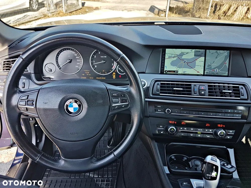 BMW Seria 5 528i - 16