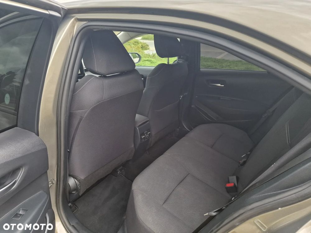 Toyota Corolla 1.5 Comfort - 16