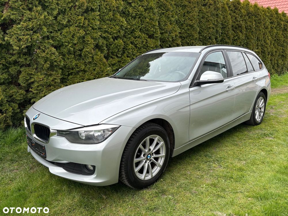 BMW Seria 3 320d Blue Performance Sport Line - 1