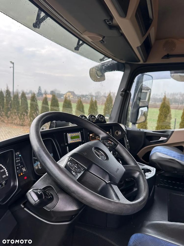 Mercedes-Benz Actross - 14
