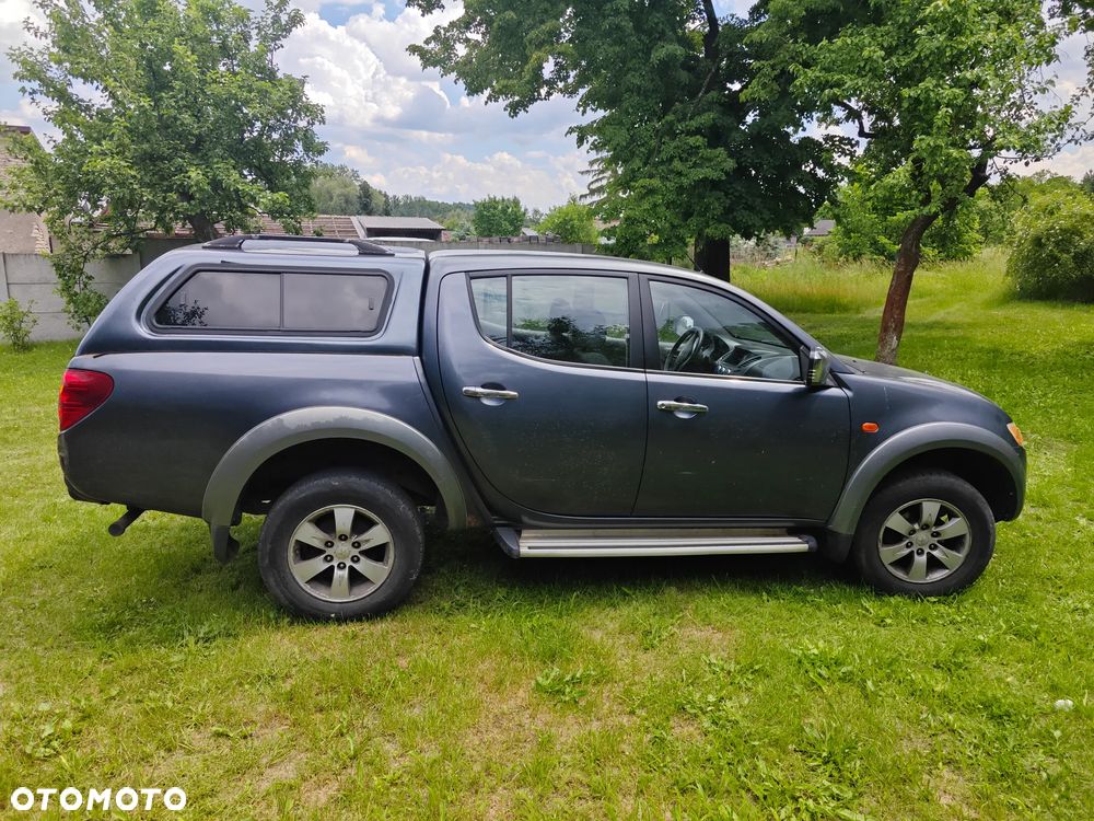 Mitsubishi L200 2.5 DID Intense - 14