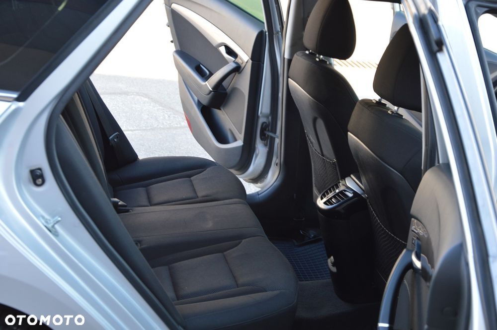 Hyundai i40 - 25