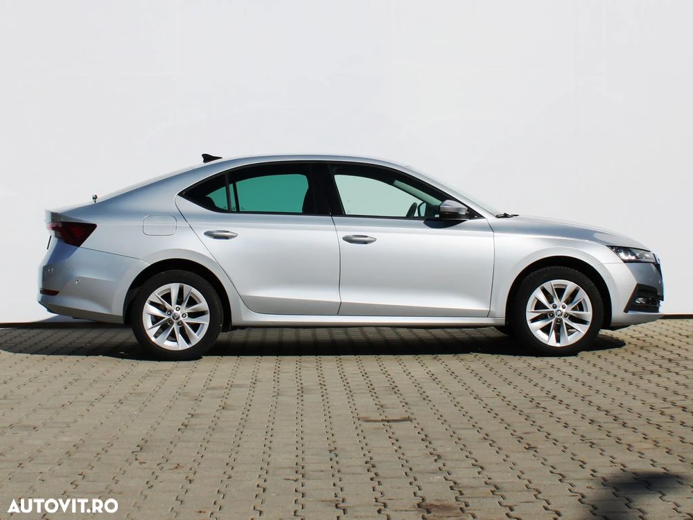 Skoda Octavia 1.5 TSI Style - 6