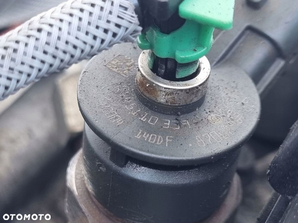 SILNIK Citroen DS3 1.4 BLUE HDI 8HR 8H01 10FDCG - 8