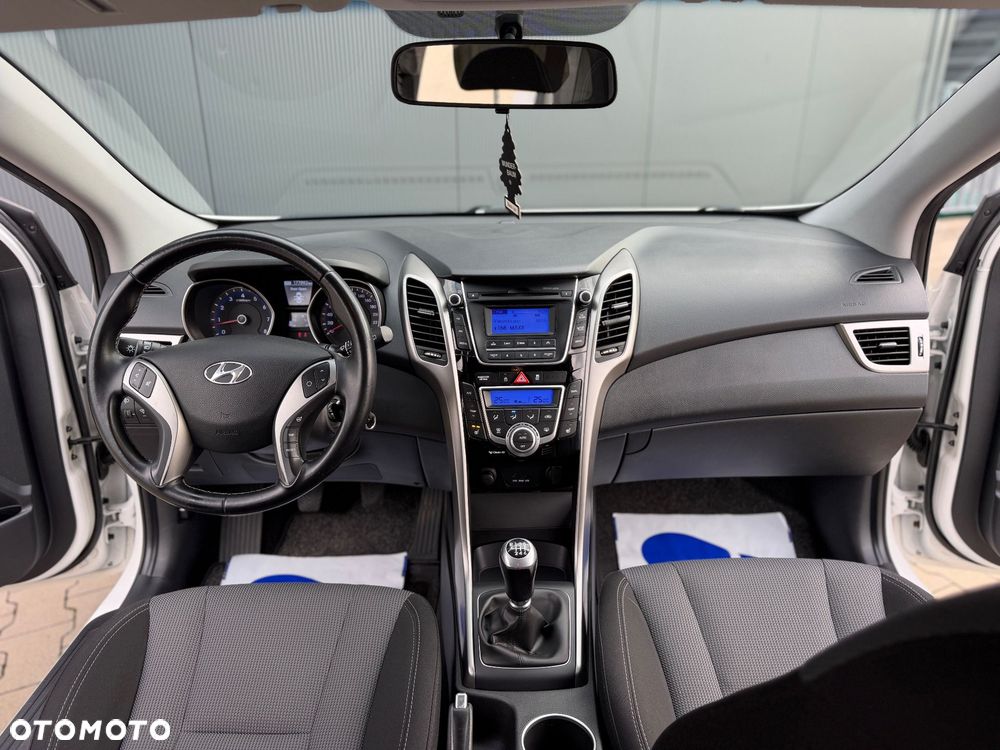 Hyundai i30 1.6 GDI Premium - 7