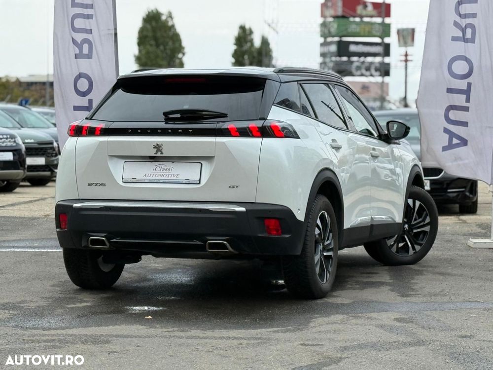 Peugeot 2008 1.2 L PureTech STT EAT8 GT Line - 10