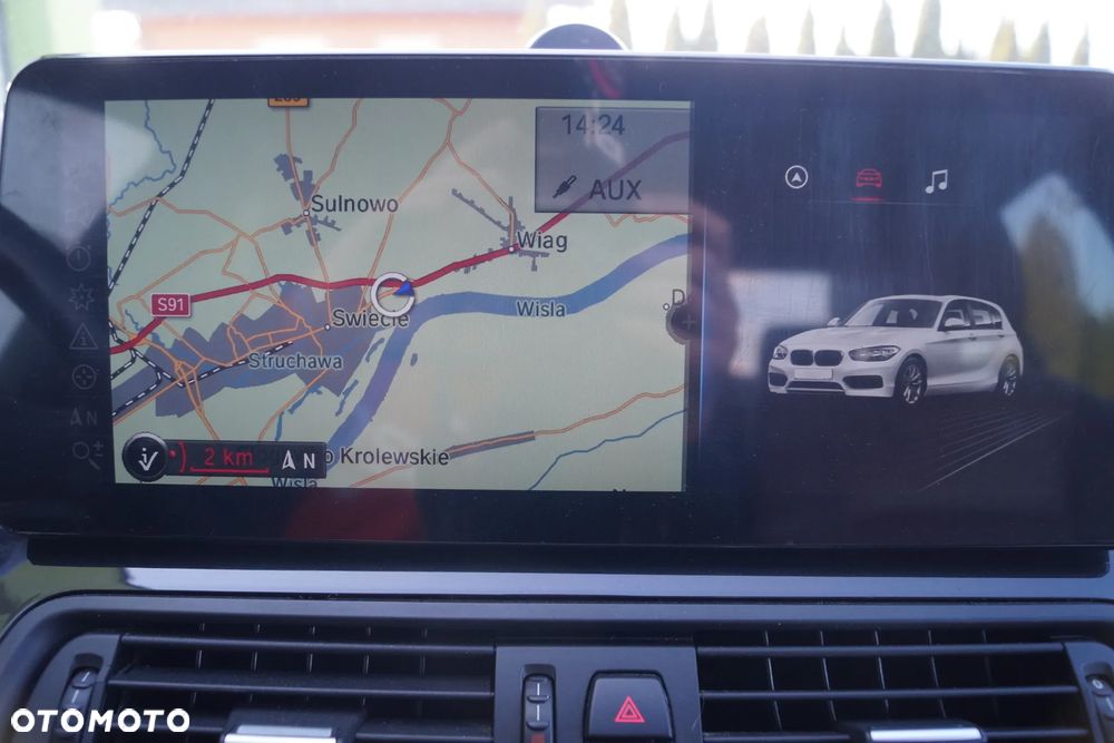 BMW Seria 5 520d - 24