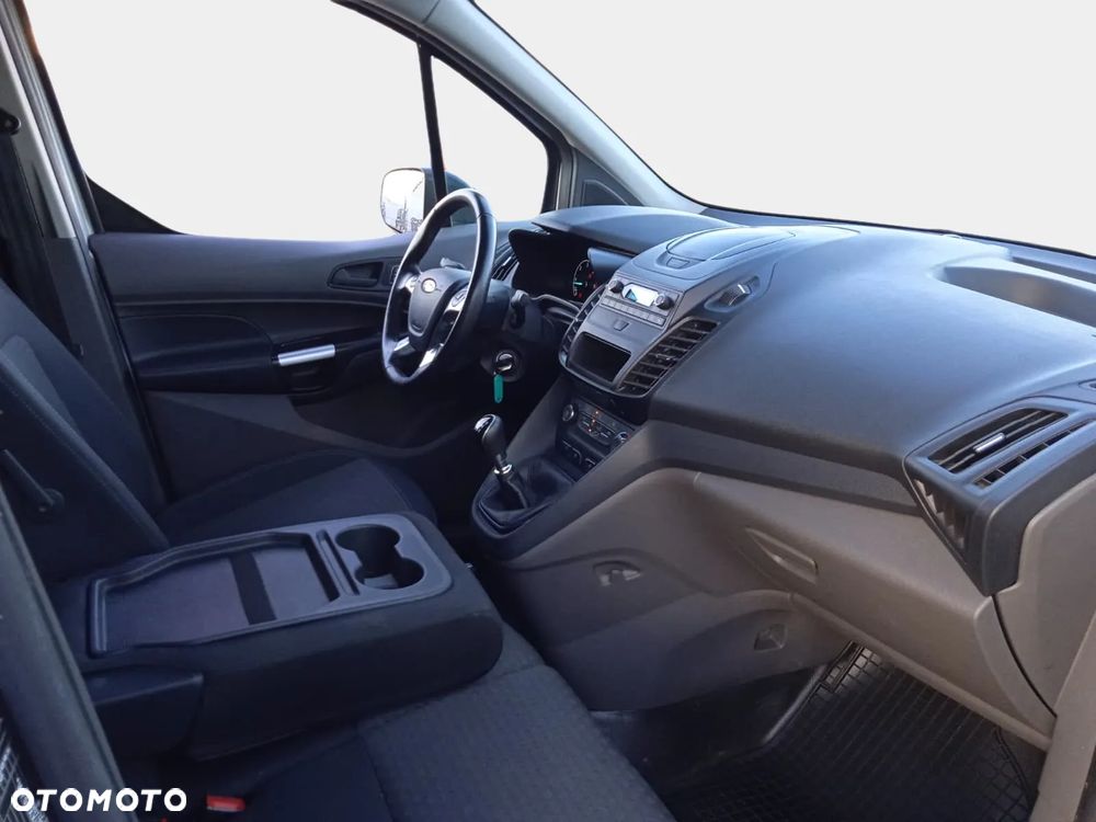 Ford Transit Connect - 33
