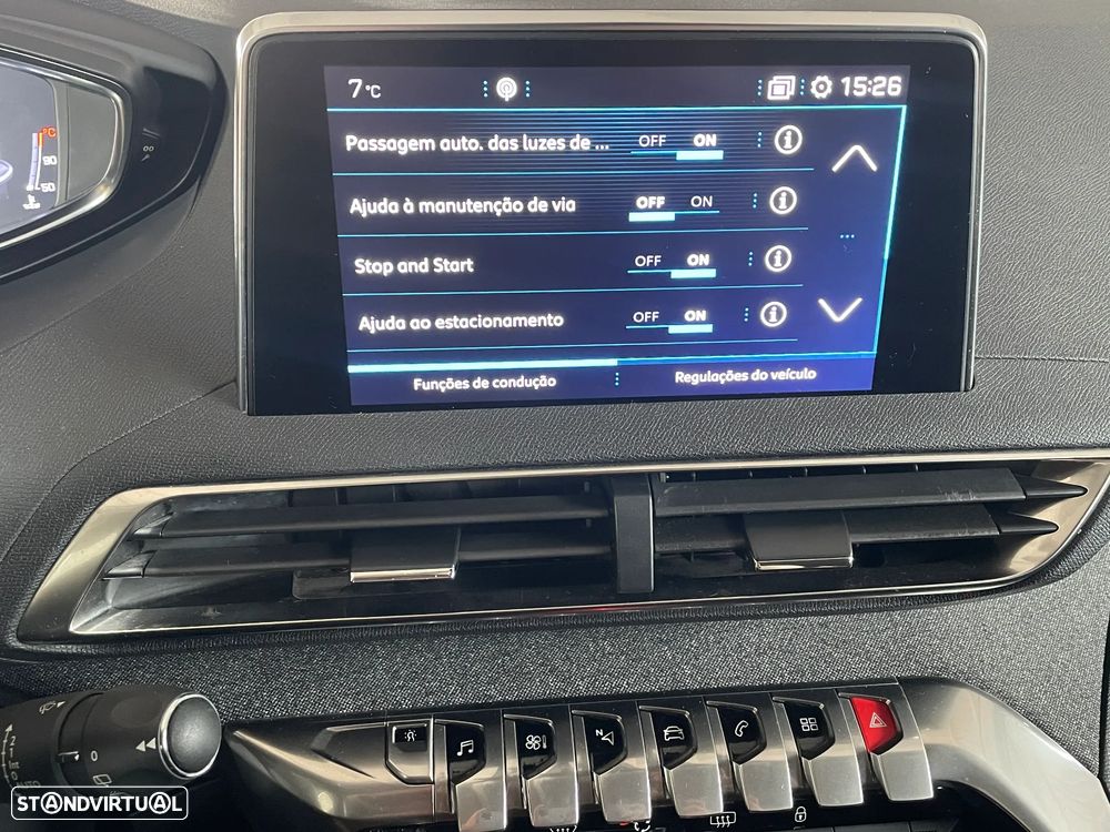 Peugeot 3008 BlueHDi 130 Stop & Start EAT8 Allure - 25