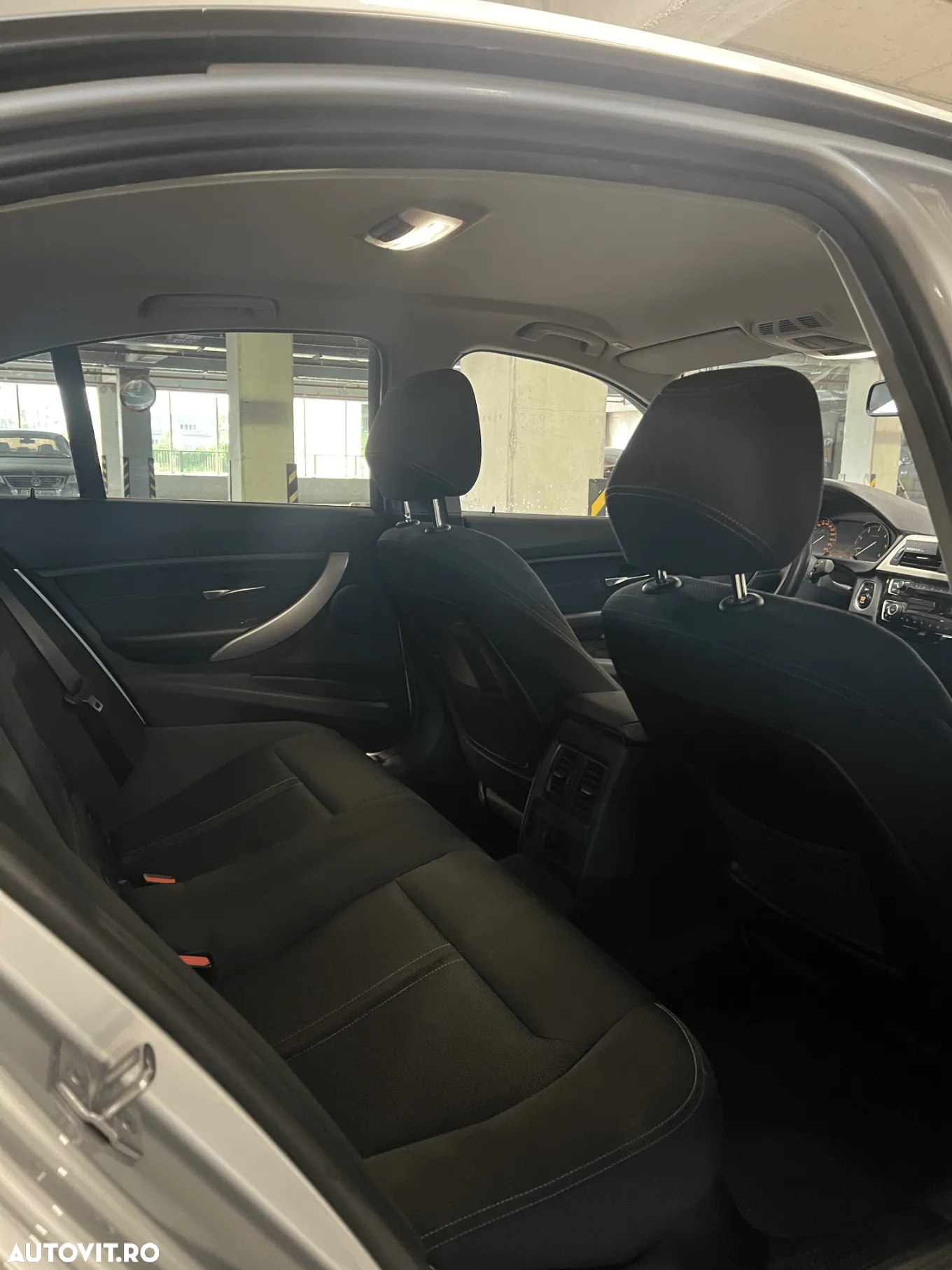 BMW Seria 3 320d xDrive Aut. Advantage - 12