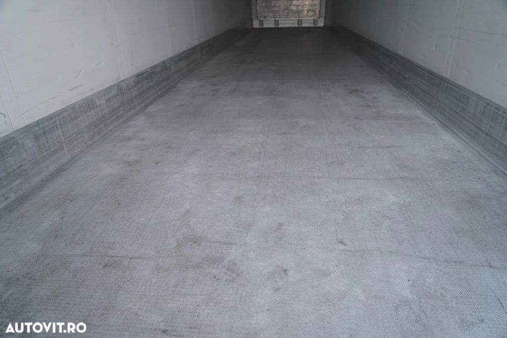 Schmitz Cargobull REFRIGERAT / TRANSPORT VECTOR 1550 / AXĂ RIDICATĂ / RECIPIENT DUBLU / COȘURI PENTRU PALEȚI - 19