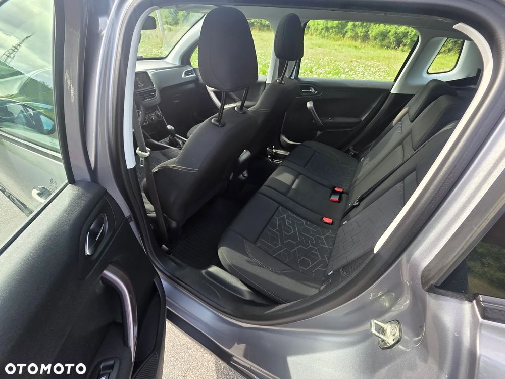 Peugeot 2008 1.4 HDi Active - 13