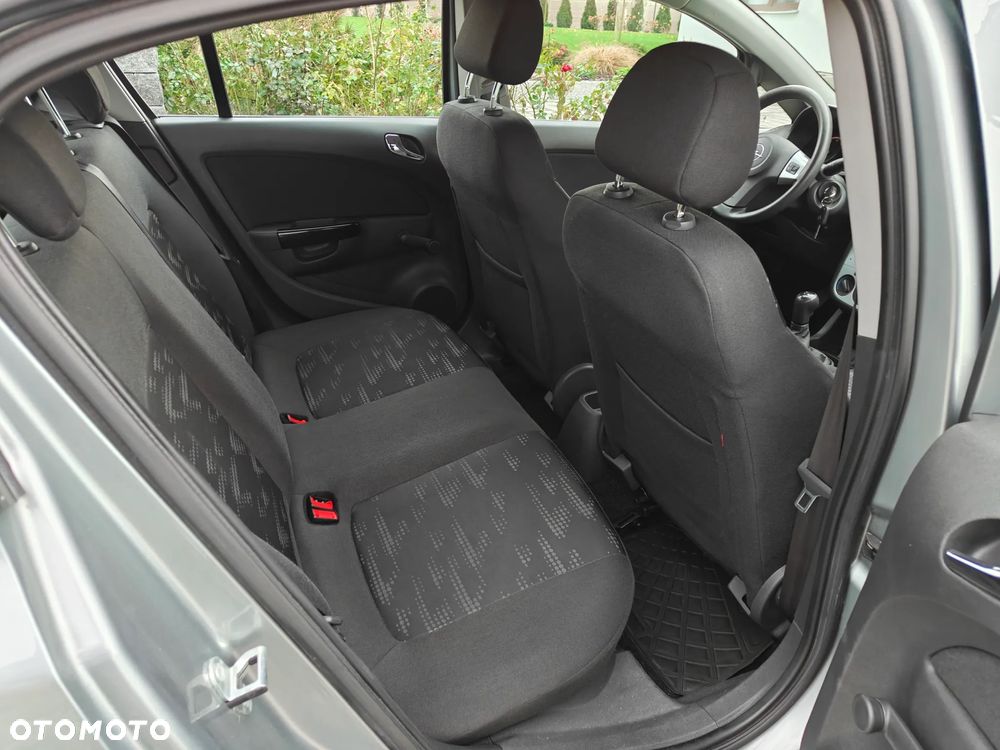 Opel Corsa 1.2 16V Edition / Active - 11