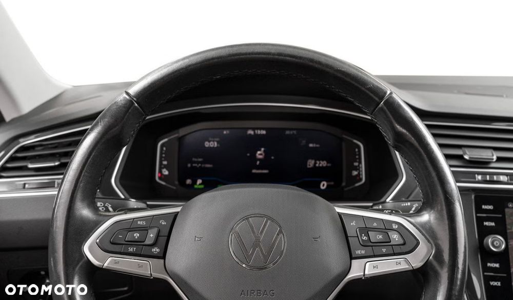 Volkswagen Tiguan 1.4 eHybrid OPF DSG Life - 29
