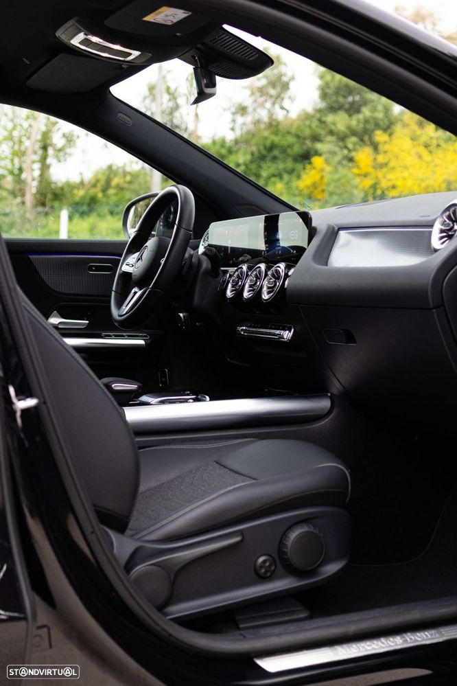 Mercedes-Benz EQA 300 4Matic Progressive - 21